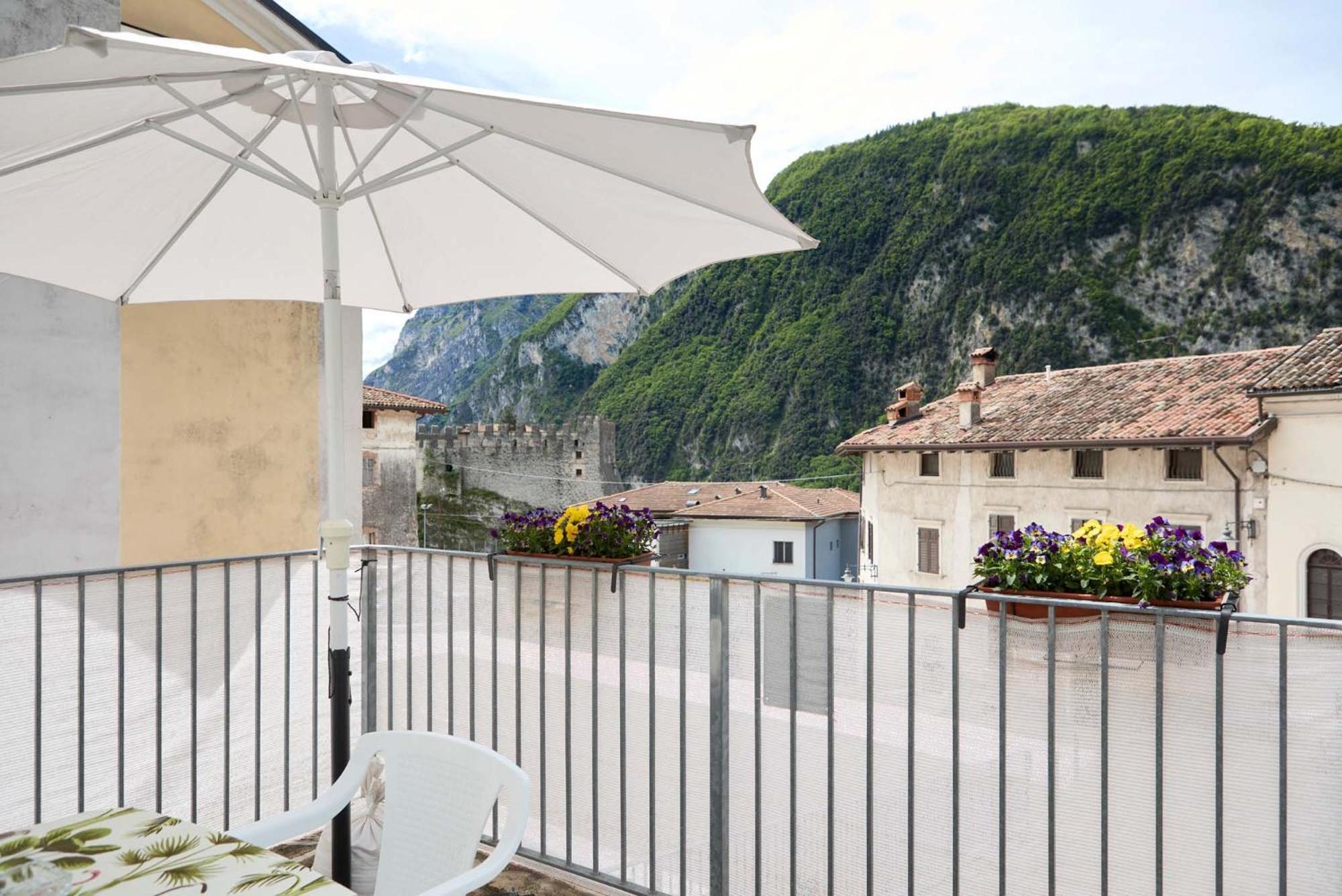 Appartamento Ania Vista Castello Tenno Kültér fotó