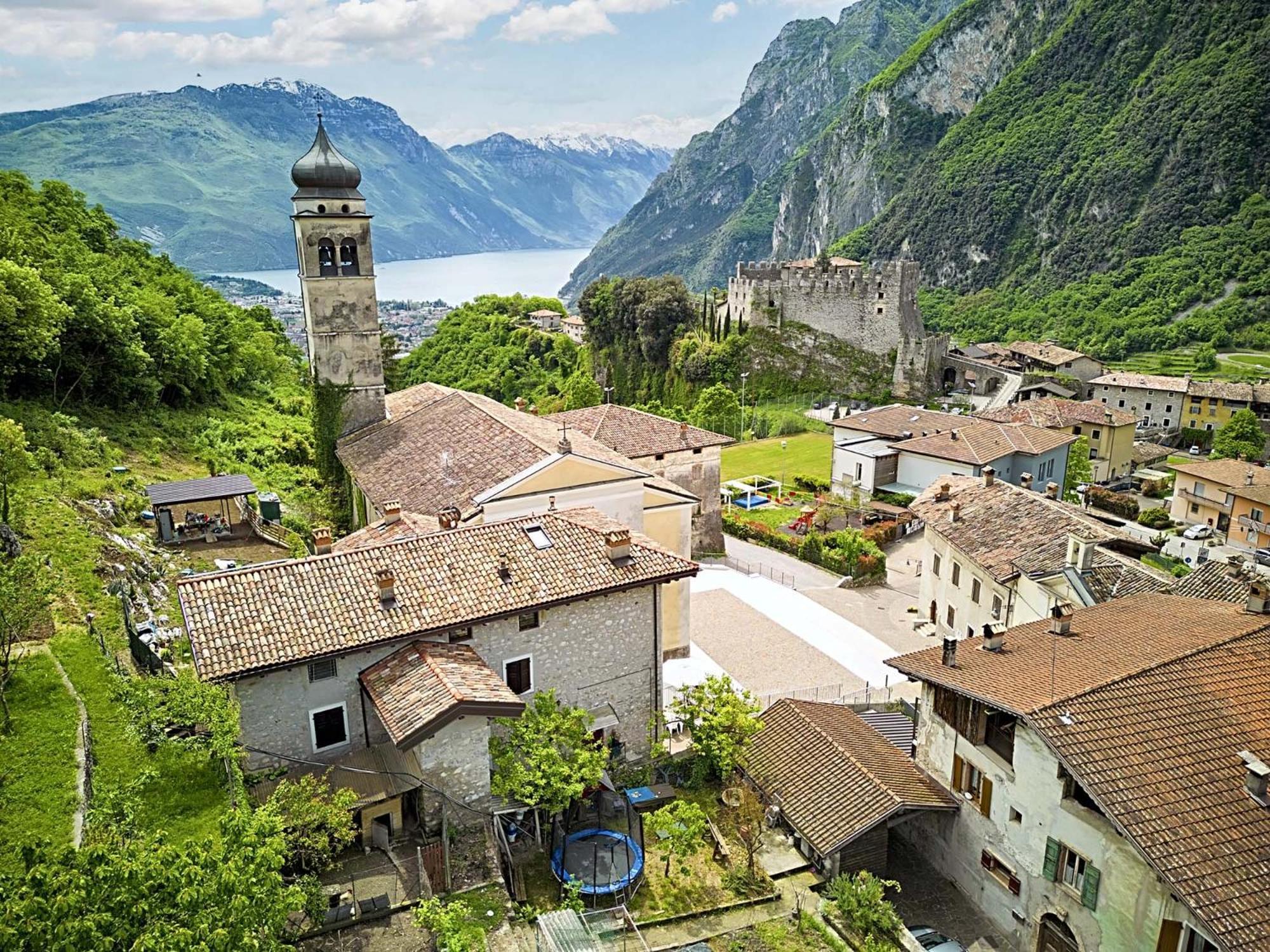 Appartamento Ania Vista Castello Tenno Kültér fotó